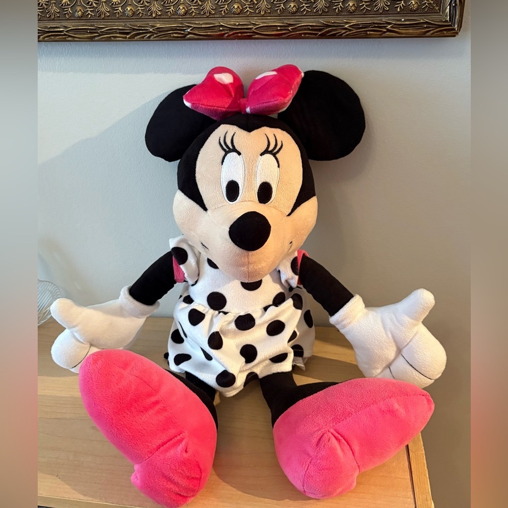 Disney Minnie Mouse 20 Inch Plush Doll Toy Black & White Polka Dots w/ Pink Bow - Picture 2 of 6